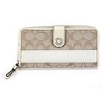 Coach（コーチ） シグネチャー ストライプ ラウンドファスナー長財布 ライトカーキ／ホワイト F47718 SIGWT