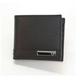 Gucci（グッチ） GGロゴメタルバー 型押しカーフ 二つ折り財布 小銭入れ無し ブラック 233100 ARU0R 1000