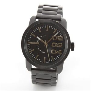 DIESEL（ディーゼル） ダイヤルのインパクトある2,3,4のインデックスのモテ系オールブラック・カラーウオッチ DZ1566