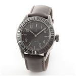 Vivienne Westwood（ヴィヴィアンウエストウッド） ラインストーンベゼル、ダークテイストなカラー使いのレザーストラップウオッチ VV007CHBR