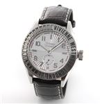 Vivienne Westwood（ヴィヴィアンウエストウッド） ラインストーンベゼル、スポーティーな印象のレザーストラップウオッチ VV007SL