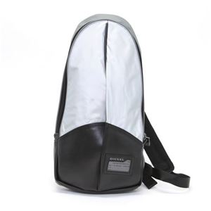 DIESEL（ディーゼル） PROCESSOR Back-B ワンショルダーバッグ 縦型ボディバッグ 肩掛け・ナナメ掛け チャコールグレー／シルバー X01678 PR520 H4621