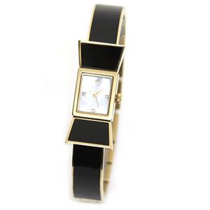 KATE SPADE（ケイトスペード） carlyle bangle（カーライル） ダイヤルにシェルとクリスタルをあしらったキュートでドレッシーなレディス・ブレスウオッチ。人気のリボンモチーフ・デザインが可愛さアップ。 1YRU0283