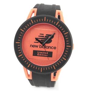 new balance（ニューバランス） 軽量☆シンプルなラバーブレスウオッチ ST-575-002