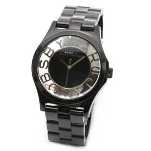 MARC BY MARC JACOBS（マークバイマークジェイコブス） ブラックカラーにスケルトンフェイスとゴールドロゴ。存在感あるブレスウオッチ MBM3255