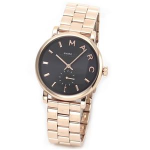 MARC BY MARC JACOBS（マークバイマークジェイコブス） 煌びやかなポリッシュ仕上げにさりげないロゴインデックス。ドレッシーなブレスウオッチ MBM3330