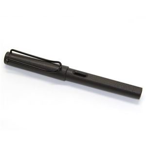 LAMY（ラミー） 超定番！気軽に使えるロングセラー。ギフトにもオススメ 大人気「サファリ」シリーズ 万年筆 マットブラック safari L17 M （中字）