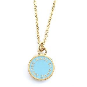 MARC BY MARC JACOBS（マークバイマークジェイコブス） M0003549-498 SEA AQUA Classic Marc Enamel Discs Pendant クラシックマーク エナメル ロゴ ディスク ペンダント／ネックレス