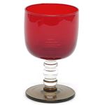 marimekko（マリメッコ） SUKAT MAKKARALLA STEMWARE 300ml 63943 310 red／clear／smoke カラー ワイングラス 脚付グラス