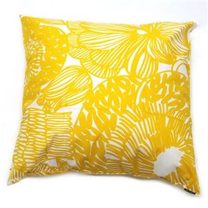 marimekko（マリメッコ） KURJENPOLVI CUSHION COVER 50X50cm クルイェンポルヴィ ゼラニウムの花 クッションカバー 66378 120 white／yellow