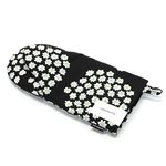 marimekko（マリメッコ） PUKETTI OVEN MITTEN 67167 961 black／green／white プケッティ ブーケモチーフ オーブンミトン 鍋つかみ