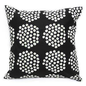 marimekko（マリメッコ） PUKETTI CUSHION COVER 50X50cm 67171 961 black／green／white プケッティ ブーケモチーフ クッションカバー