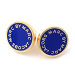 MARC BY MARC JACOBS（マークバイマークジェイコブス） M0003558-433 SAPPHIRE Classic Marc Enamel Logo Disc studs クラシックマーク エナメル ロゴ ディスク スタッド ピアス