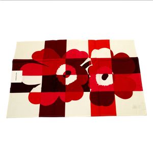 marimekko（マリメッコ） 67476 130 white／red／pink RUUTU-UNIKKO TEA TOWEL ティータオル キッチンクロス