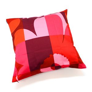 marimekko（マリメッコ） 67457 330 red／pink RUUTU-UNIKKO C. COVER 50X50cm クッションカバー