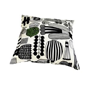 marimekko（マリメッコ）63373 960 PUUTARHURIN CUSHION COVER 50X50cm クッションカバー