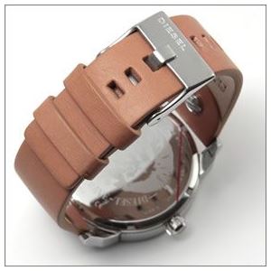 DIESEL(ディーゼル) メンズ 腕時計 人気の2Time表示レザーストラップ・ウオッチ DZ7308