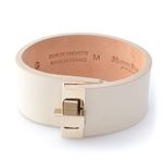 Maison Boinet（メゾンボワネ） 95093G-79-01-M Beige ヒネリ金具 レザー ブレスレット バングル 25mm