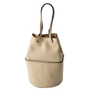 J＆M DAVIDSON（ジェイアンドエムデヴィッドソン） 1428N 7314 6040 SAHARA BEIGE ミニ デイジー ウィズ スタッズ 円筒型 ハンドバッグ MINI DAISY WITH STUDS