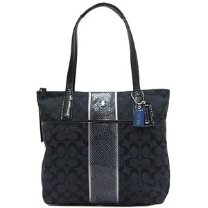 【COACH　OUTLET】コーチ　シグネチャーストライプ ショルダーバッグ / トートバッグ F25706 SLCBK