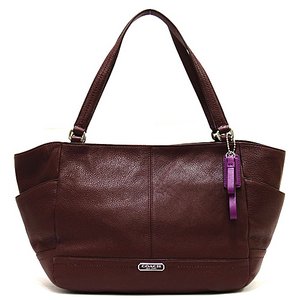【COACH　OUTLET】コーチ　パーク　レザー キャリーオール / トートバッグ　F23284 SVC8E