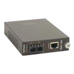 D-Link メディアコンバータ 1000BASE-T to 1000BASE-SX 2芯マルチモードSCコネクタ/275m、550m DMC-700SC