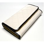 エナメル調キルティングふた付長財布/ホワイト