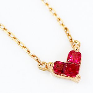 18金ピンクゴールド　0.1ct　ルビー　プリンセスカット　ハート　ペンダント　ネックレス