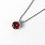 0.5ct ガーネット1粒石ペンダント