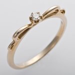 K10イエローゴールド　天然ダイヤピンキーリング　ダイヤ0.03ct　2号　アンティーク調　プリンセス　リボンモチーフ