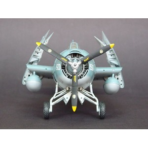 1/32 米海軍 グラマン F4F-4 ワイルドキャット 【蔵出し・希少商品】