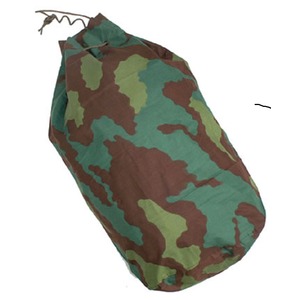 イタリア軍放出 カモーフラージュ柄ダツフルバッグ未使用デットストック - 拡大画像