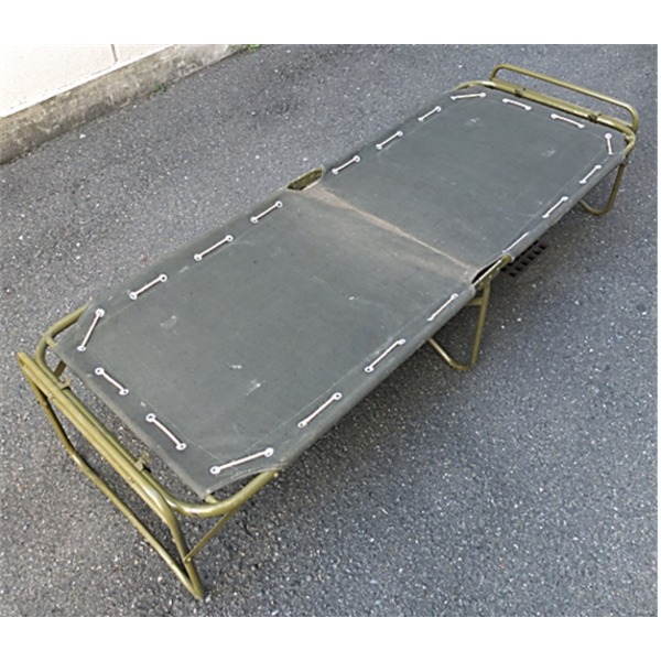 チェコ軍 放出フォールデイングベッド中古