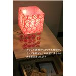 テーブルランプ(照明器具/卓上ライト) アクリル製 スクエア型 ピンク 〔リビング照明/寝室照明/ダイニング照明〕