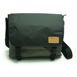 DIESEL （ディーゼル ） X02406 P0166 H4585 クロスボディショルダー Black／Olive Night