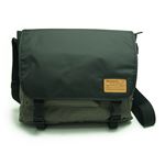 DIESEL （ディーゼル ） X02406 P0166 H4585 クロスボディショルダー Black／Olive Night