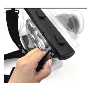 一眼レフカメラ用防水バッグ(レンズ9.5×15cm)　波・砂からの保護袋  商品写真5