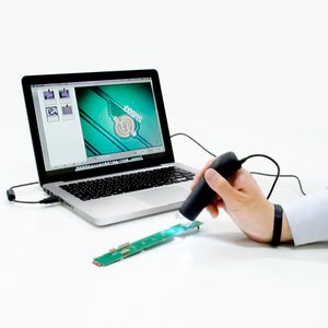 ミヨシ(MCO) ワンタッチでピントを自動調整出来るオートフォー力ス機能搭載 USB顕微鏡 UK-03 商品写真3