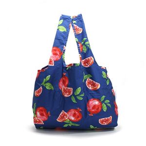 KIND BAG（カインド バック） 100% ペットボトル再生 折りたたみ エコバック Pomegranate