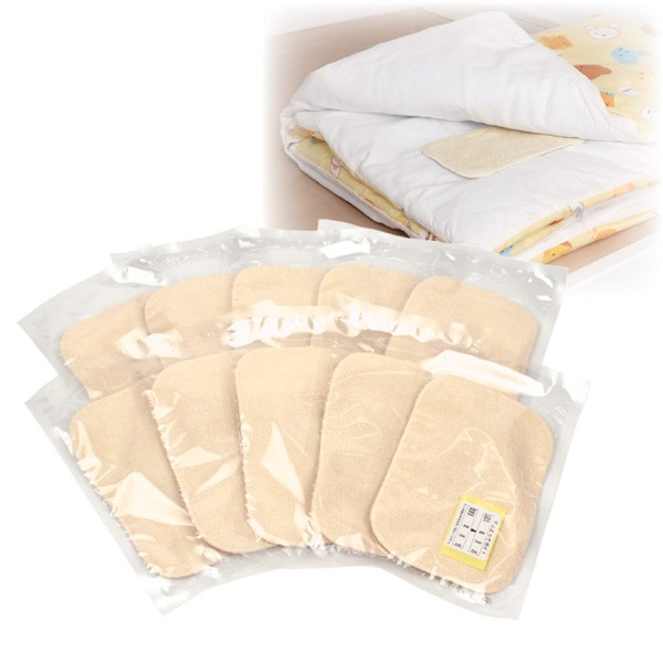 ダニ捕りマット/ダニとってポイ 【10枚入】 12cm×18cm 日本製 (カーペット/布団/ソファー/ペットハウス)