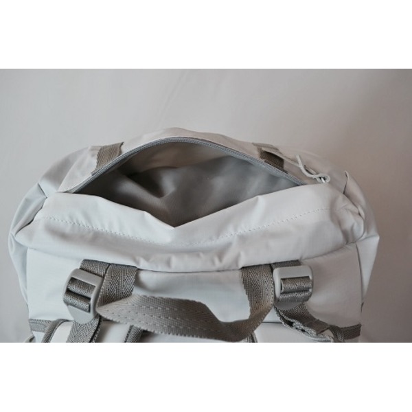  カブセリュック（リュックサック） GERRY 【 21 L 】 アルミフレーム付 軽量／高耐水圧 マジックプロテクション GE1204 ブラック 