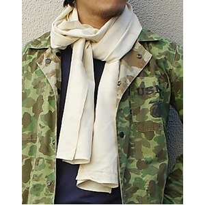 フランス軍放出 50' Sスカーフ オフ ホワイト未使用デットストック 商品写真1