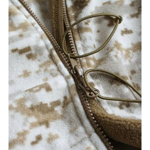 アメリカ軍 海兵隊放出 PO LARTEC フリースジャケット 【Sサイズ 】 デザート 〔未使用デッドストック〕 商品写真2