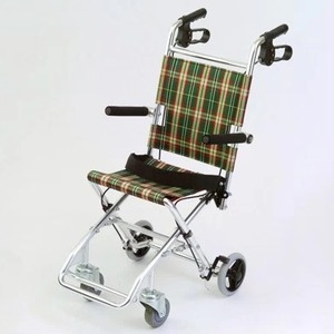 介助式小型折りたたみ車椅子 チビポン/チェックダークグリーン(緑) 携帯タイプ/跳ね上げ式肘かけ 【MIWA】 ミワ HTB-AC1 商品写真1
