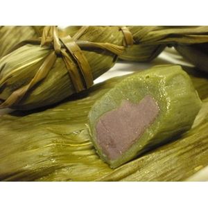 新潟名物伝統の味!笹団子 こしあん10個 + 黒ゴマあん10個 計20個セット
